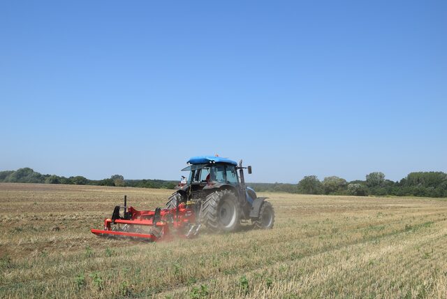 Dlátový kypřič TALON MEDIUM – Talon Medium 250