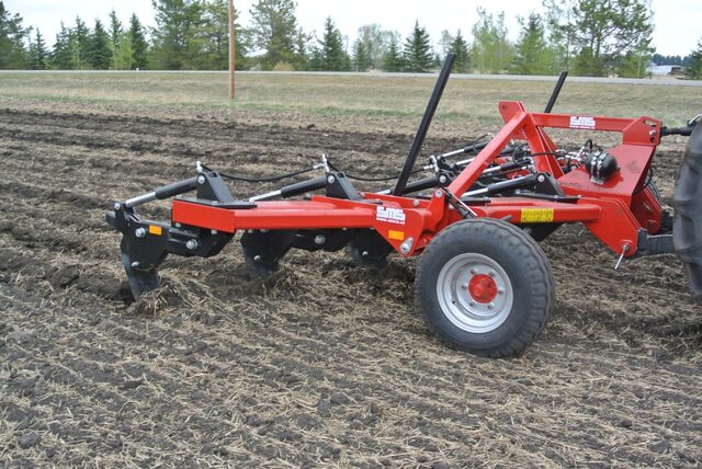 Hloubkový kypřič TALON – Talon 400/8